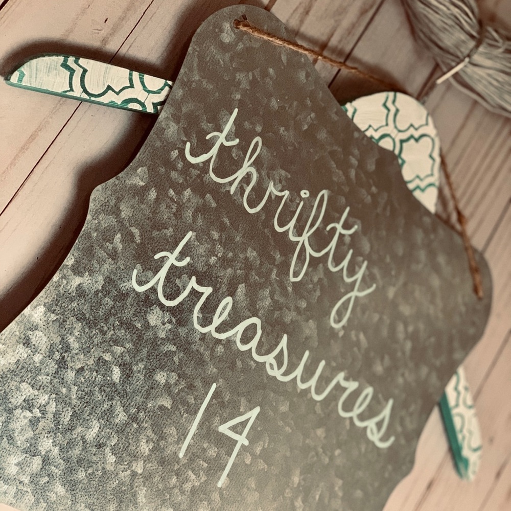 Meet your Posher, thriftytreasures14